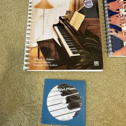 Alfred's Basic Adult All-In-One Piano Course: Lesson, Theory, Technic