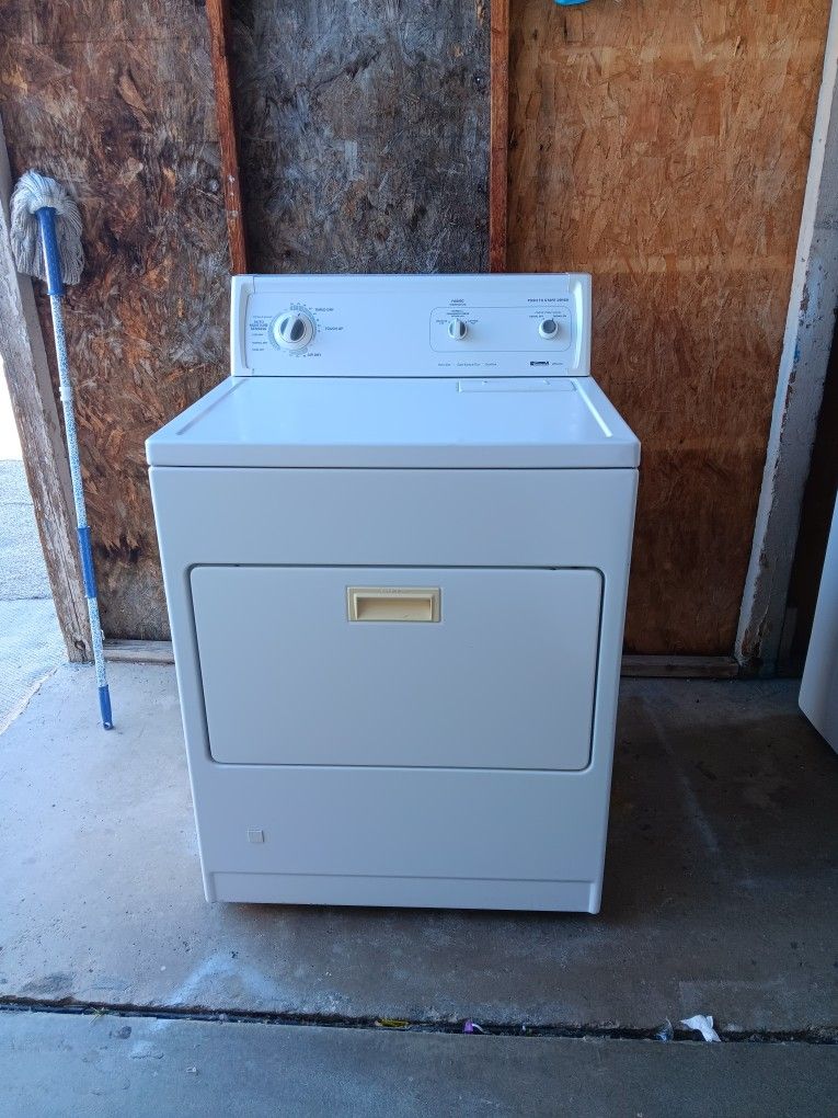Kenmore Gas Dryer Exelent Condition Super Capacity And Work Fine