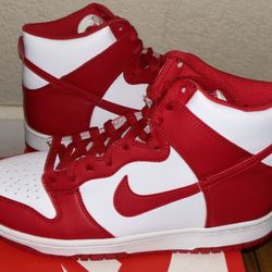 DUNK HIGH CHAMPIONSHIP WHITE AND RED