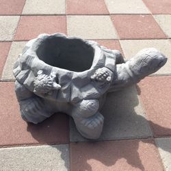New Flower Pot Made Out Of Cement 
