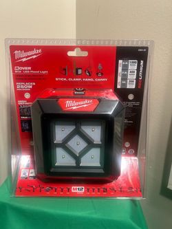 NEW Milwaukee M12 Rover LED Flood Light 2364-20