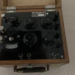 Vintage Wheatstone Bridge Electrical test Meter