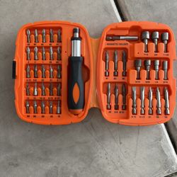 Ratchet Screw Driver Set