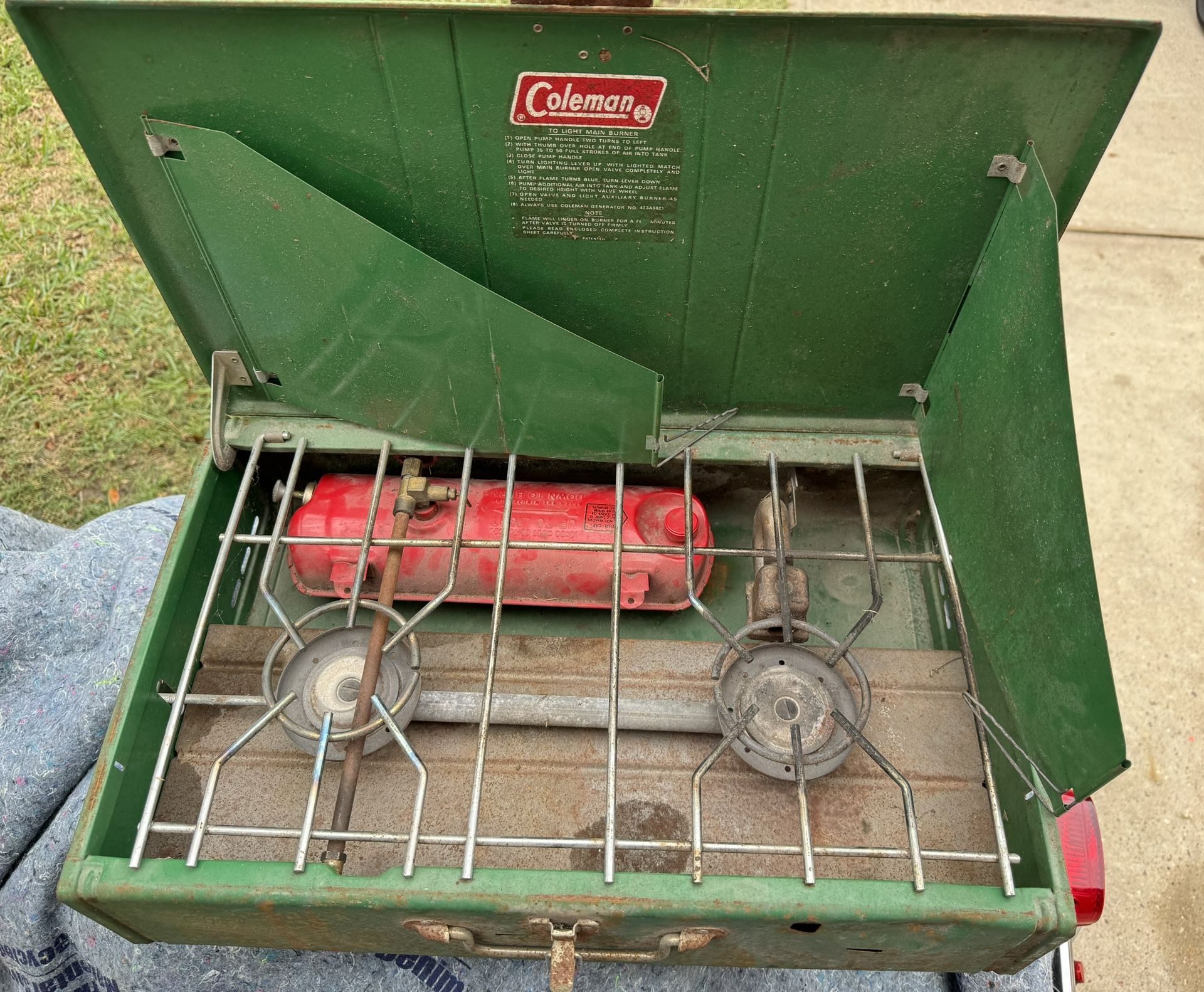 vintage ‘74 Coleman 413G two burner stove for Sale in Spring, TX OfferUp