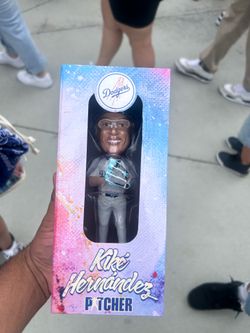 Kike Hernandez pitcher bobble head