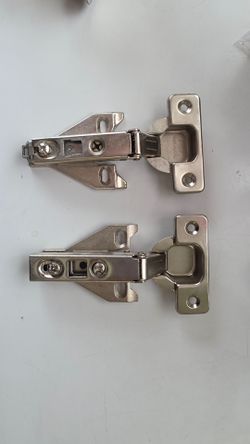 Cabinet hinges