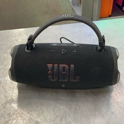 Jbl Bluetooth speaker