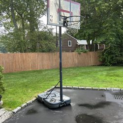 NBA Spalding Basketball Hoop