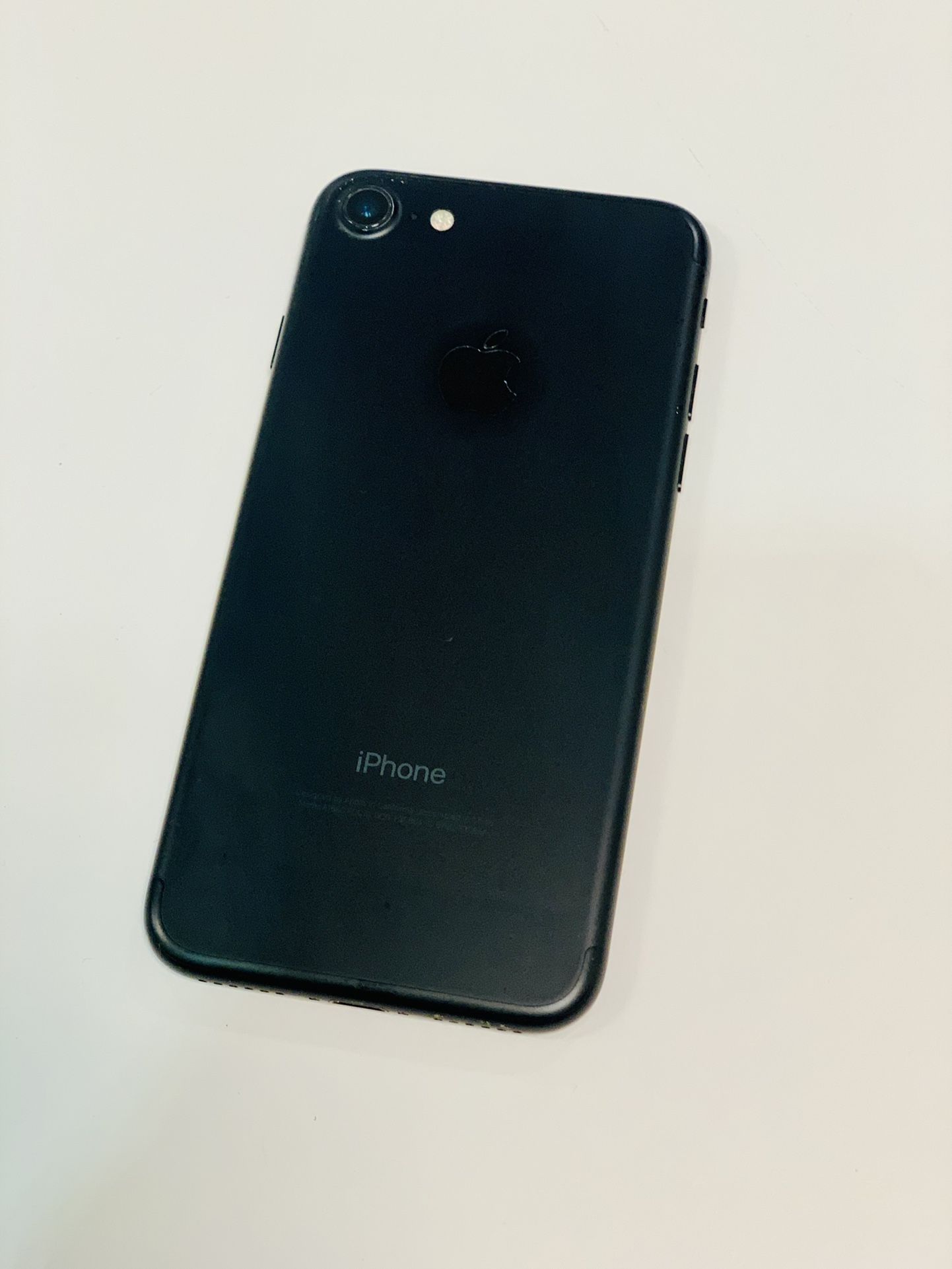 iPhone 7 Fully Unlocked