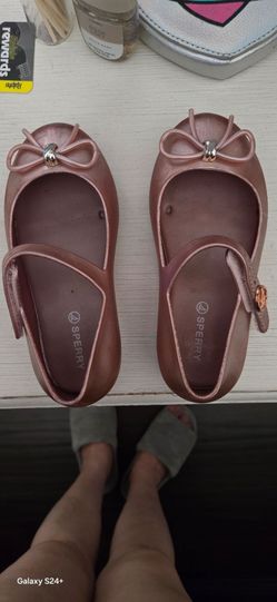 Sperry Toddler Girls sandals. Size 9
