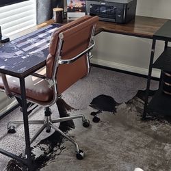 Computer Desk