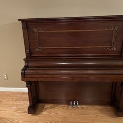 Up Right Piano 