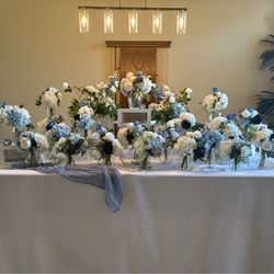Luxury Wedding Floral Collection – 24 Coordinated Arrangements (Blue & White)