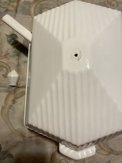 White Ceramic Soup Tureen With Spoon
