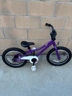 Kids bike used