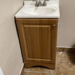 Betroom Sink 