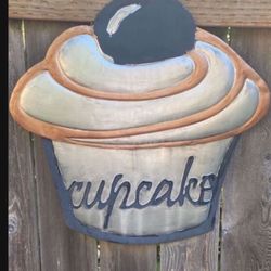 Metal Hanging  Art Cupcake Sign