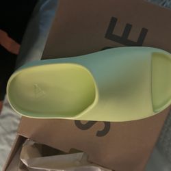 yeezy glow green kids