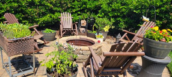 4 wooden rocking chairs