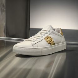 Roberto Cavalli White Leather With Gold Emblem Shoes