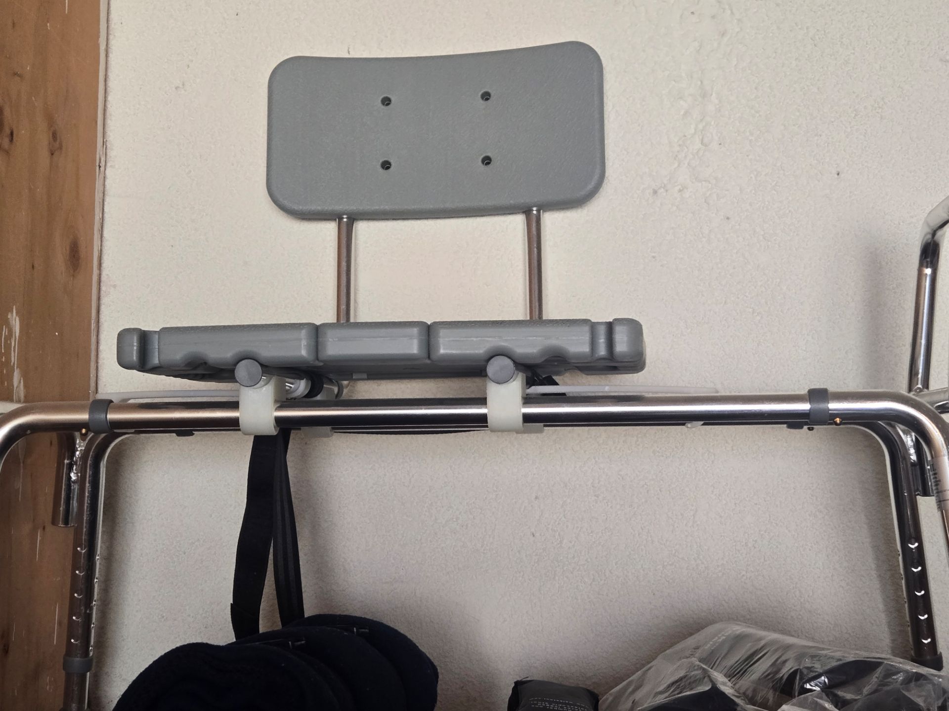 sliding tub transfer bench