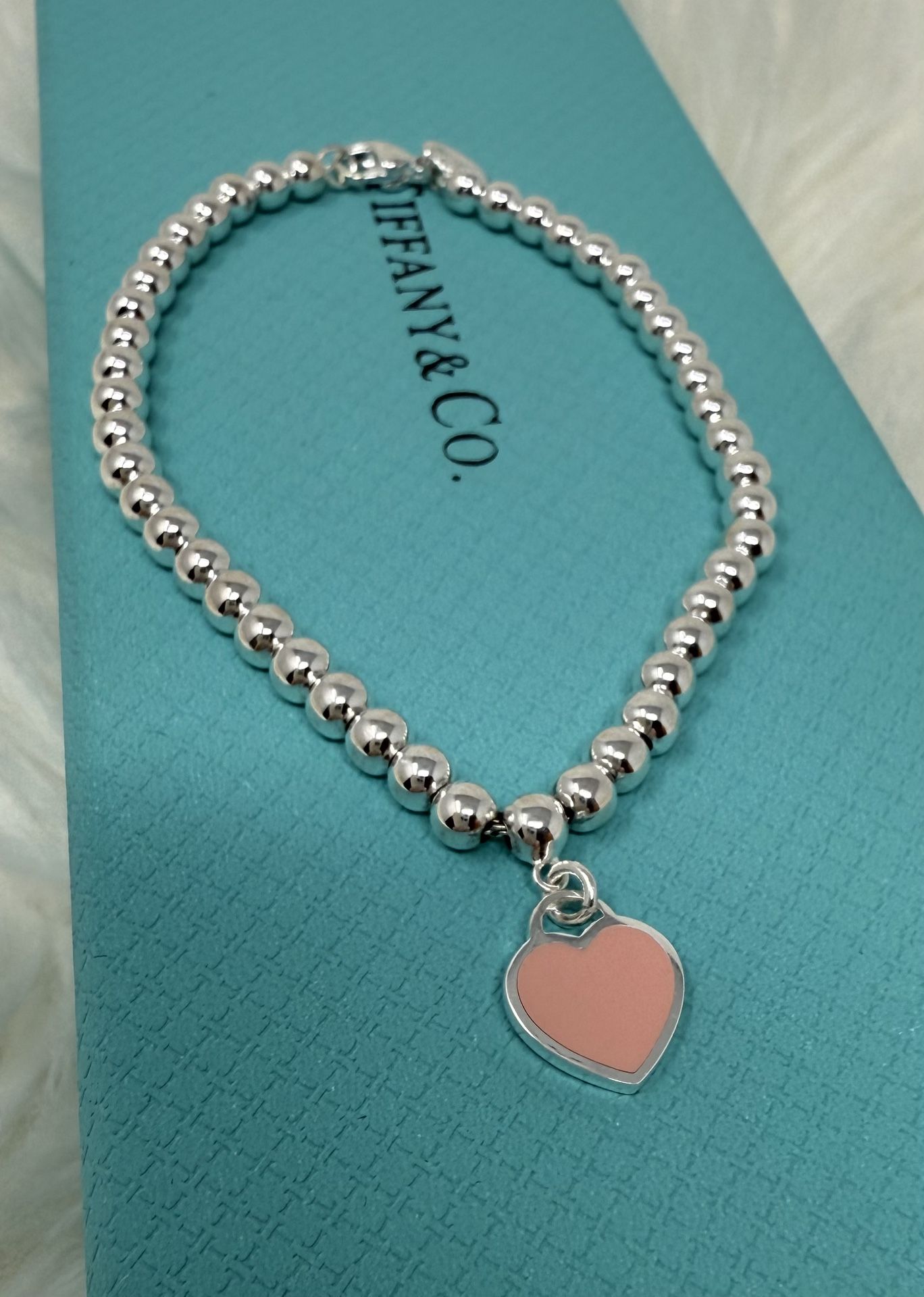 Tiffany & Co. Please Return to Tiffany Pink Heart Tag Beaded Bracelet 