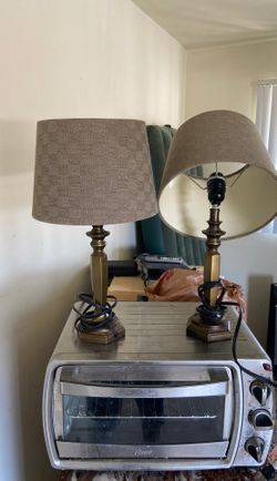 Nightstand lamp