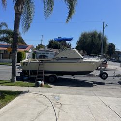 1979 Skipjack 24 Flybridge 