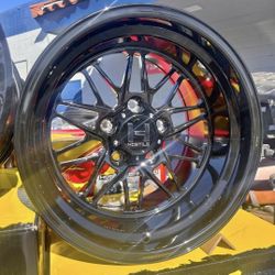 15” HOSTILE UTV Wheels 5x114.5 Rim
Fits RZR CAN-AM