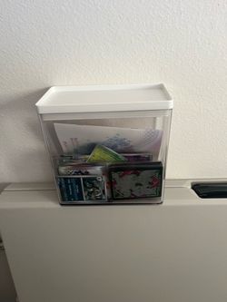 Clear box for prismatic Pokemon box display