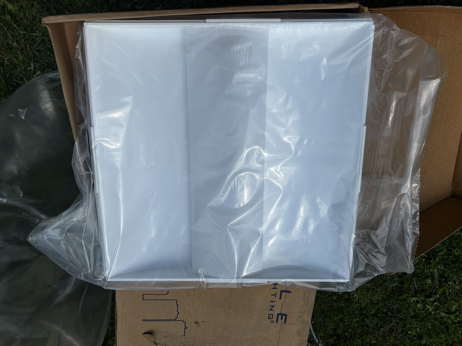 Troffer Lights / LED / DropCeiling