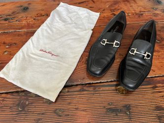 SALVATORE FERRAGAMO Size 7.5 D Black Silver Leather Horsebit Loafers