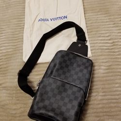 Louis Vuitton Black Damier Sling Bag! for Sale in Levittown, NY - OfferUp