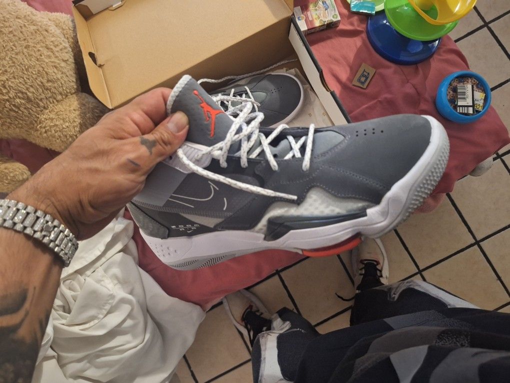 Size 13 Us #jordan #Nikes
