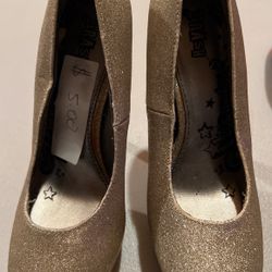 Size 6 1/2 Golden Shoes 