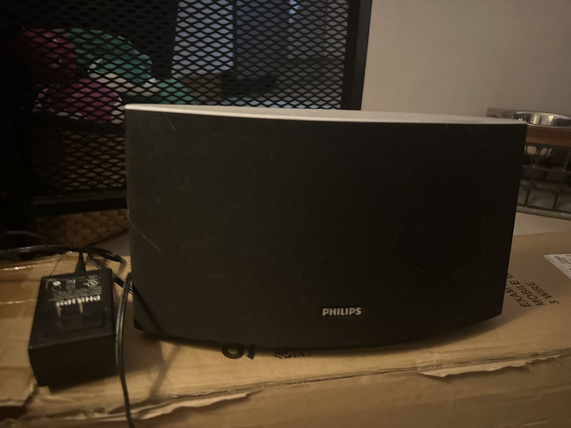 Phillips Bluetooth Radio