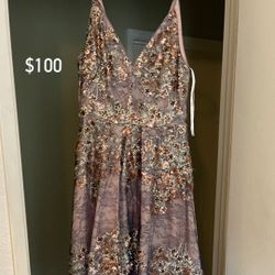 **Negotiable On Prices Reach Out!! Prom Dresses/Formal Dresses/Gowns Petite Sizes Between 4-6 One Time Use Only 