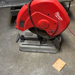 Milwaukee Abrasive Chop Saw 14 Inch. 