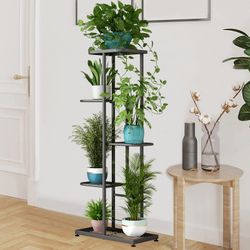 5 Tier Rust Resistant Metal Plant Flower Pot Stand Holder Indoor Outdoor Size 37" Tall New Condition 
