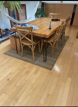 Kitchen table