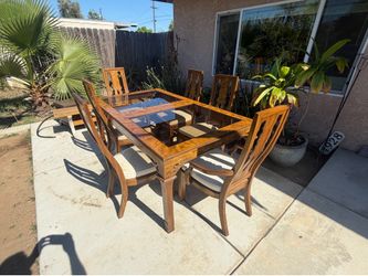 Tiger Oak Glass Dining Table and Chairs