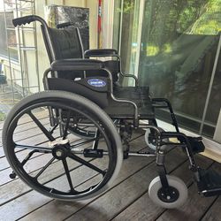 Invacare Tracer IV WIDE heavy-duty wheelchair
