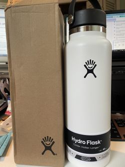 🌟 Hydro Flask 40oz Wide Mouth – White 🌟