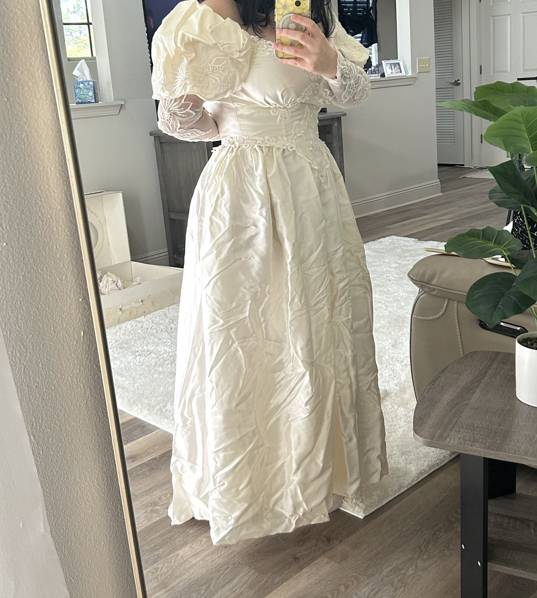 1988 Wedding Dress
