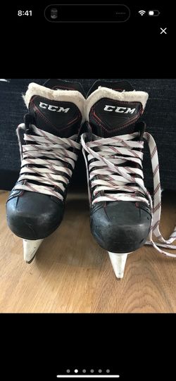 CCM JetSpeed FT470 Hockey Skates 1