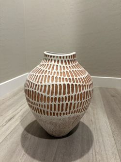 Large size NOVICA Vase from Guatemala 'Floral Universe