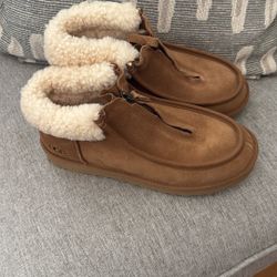 UGG