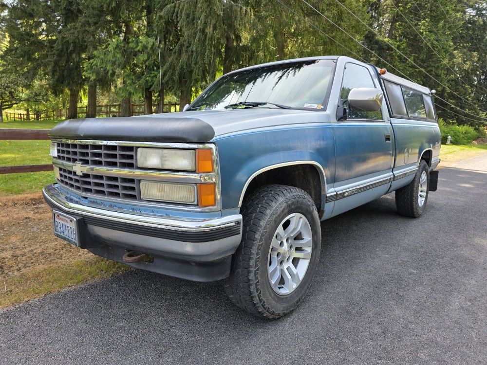 GM Chevrolet GMT 400 OBS 350 V8 Auto Custom Wheels Camper Top