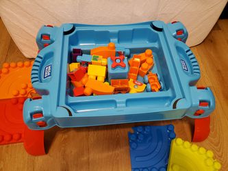 Toddler Toys And Seat Cover Thumbnail