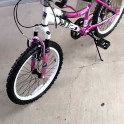 BCA Boys MT20 BMX Bike. 6 Speed, 20" Wheels. 